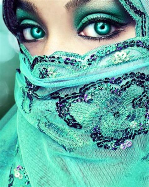 Unveiling the Tapestry of Colors: A Journey Through the Iraqi Flag’s Symbolism