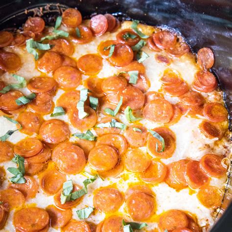Crock Pot Pizza Dip
