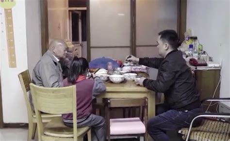 上海“老人300万房产赠水果摊主”3个月后，他在家里装了监控 | 北晚新视觉