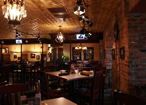 Dons Seafood - Lafayette - Seafood Restaurant in Lafayette, LA | The Vendry