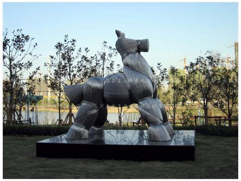 公园绿地适合摆放的雕塑 不锈钢雕塑摆放效果_询价13902899804-站酷ZCOOL