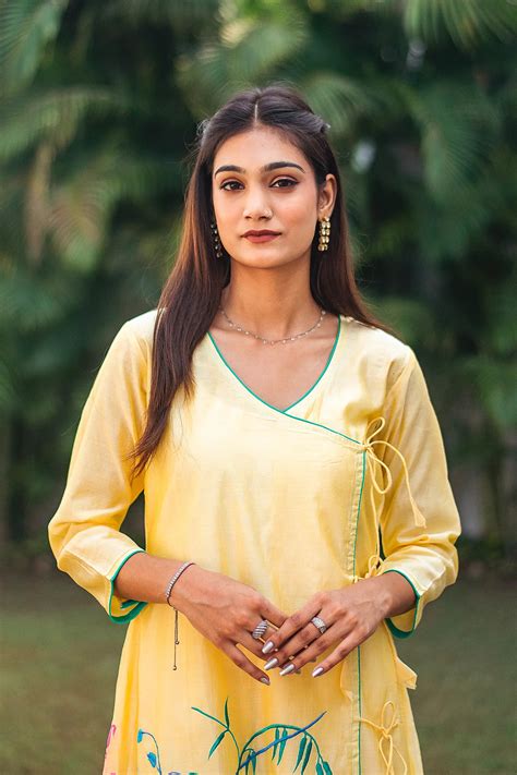 Yellow kurta set for women – The Indian Couture