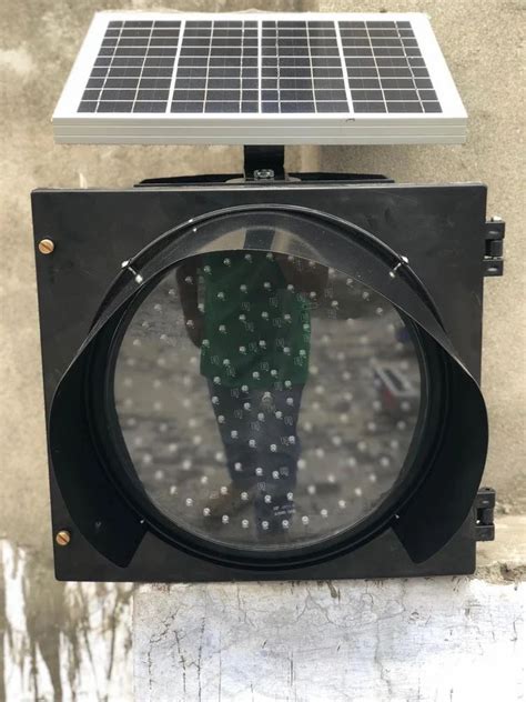 Solar Flasher Pole - Solar Chevron Light Manufacturer from Chennai