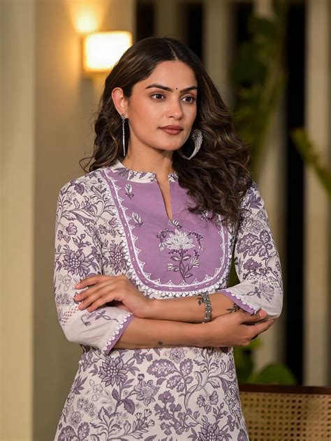 Buy Comfortable kurtis for Work, Office Wear Women | Yufta – Yufta Store