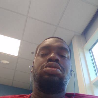 You want me to shower with you ? | Kali Roses | Step Sister | Big Ass | Teddy Tarantino