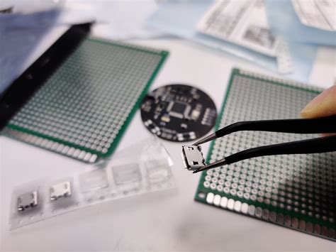 Programming Binary Watch Python Code 的图像结果