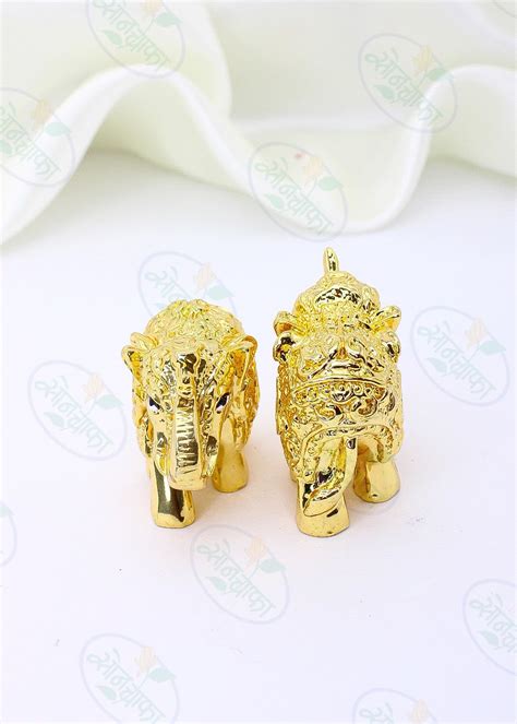 ADORABLE GOLDEN GAJANTLAXMI – Sonchafa