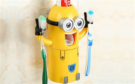 Best Toothpaste Dispensers 的图像结果