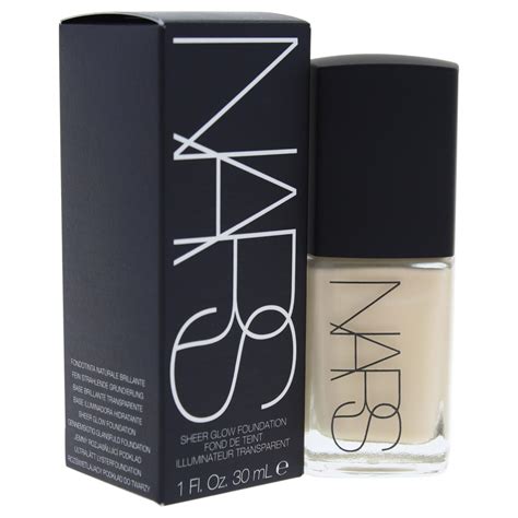 Buy NARS Sheer Glow Liquid Foundation, Siberia 30ml Online at Low ...