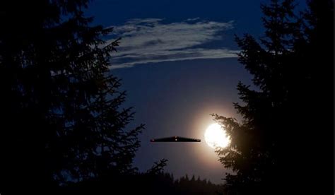 Image result for Alien Triangle PC