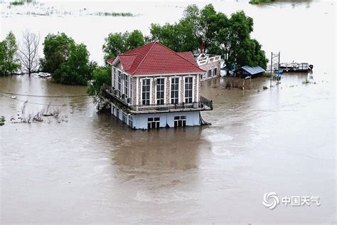 松花江2021年第1号洪水来袭 哈尔滨段部分沿江地带被淹-图片频道