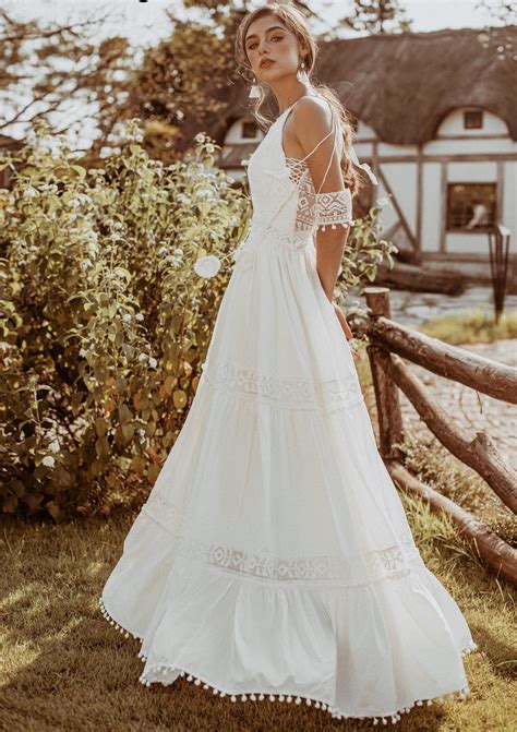 Simple Antique Wedding Dresses
