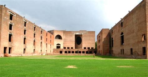 A shortage of teachers could hurt India’s demographic dividend