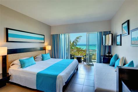 Pearle Beach Resort and Spa Parking: Pictures & Reviews - Tripadvisor