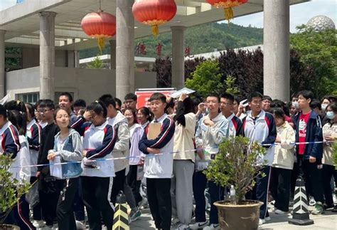 邮储银行咸阳市分行助力高考学子金榜题名_新浪陕西_新浪网