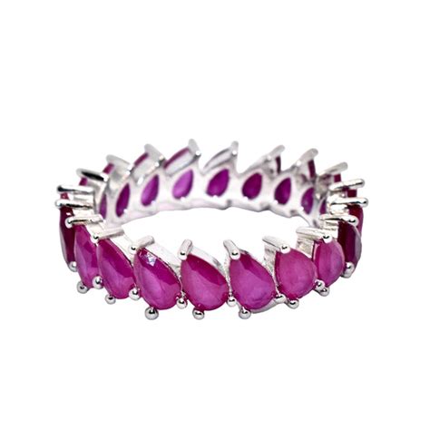 Liselle Ring – Silver Attractions