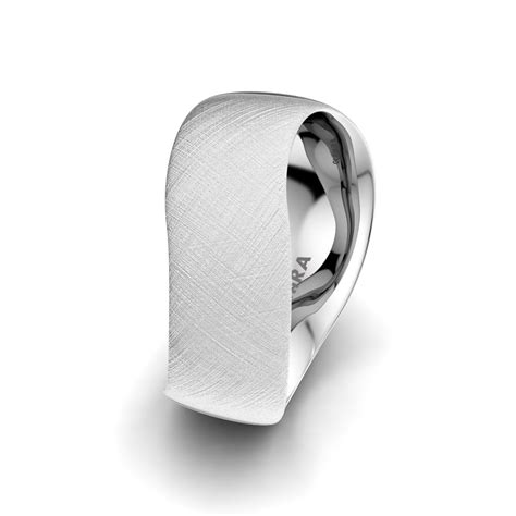 Order Men's Wedding Ring Bright Beauty 8 mm in White Silver | GLAMIRA.in