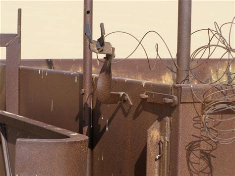 WW2 time warp: Long Range Desert Group vehicle abandoned in the desert ...
