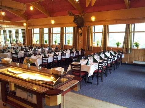 TROLLTUN GJESTEGARD (Dombas) - Inn Reviews, Photos, Rate Comparison ...