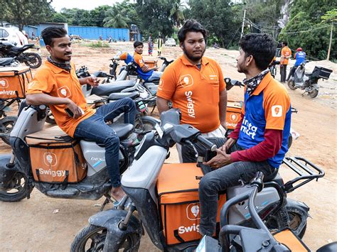 The 10-minute delivery debate: Who says what, and why