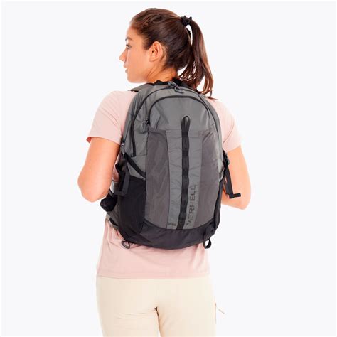 Merrell - Mochila Unisex Crest 22L Day Pack Gris Merrell | Ofertitas