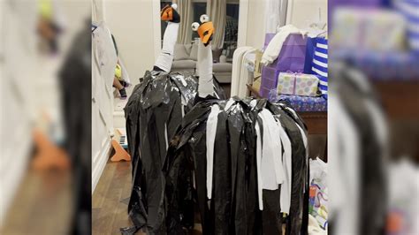 This trash bag ostrich Halloween costume shouldn’t work, but it does