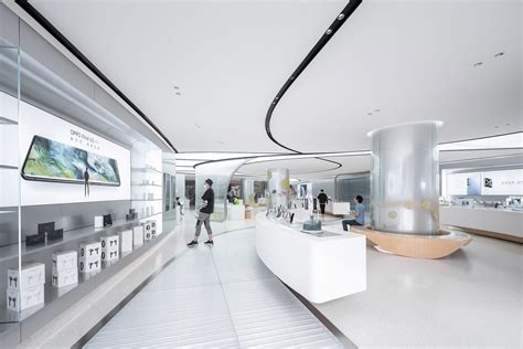 OPPO Flagship Store Guangzhou | UNStudio | Archello