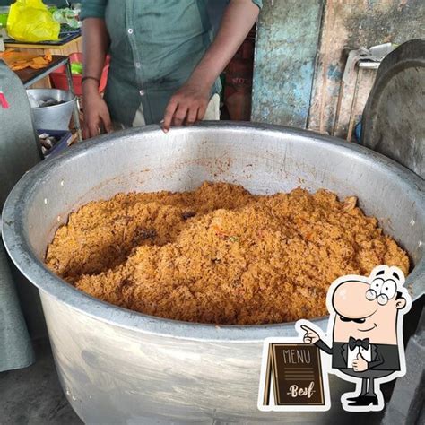 Menu at Muji Biriyani stall, Kozhinjampara