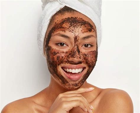 know About Some Tips To Improve The Effects Of Sheet Masks In Hindi ...