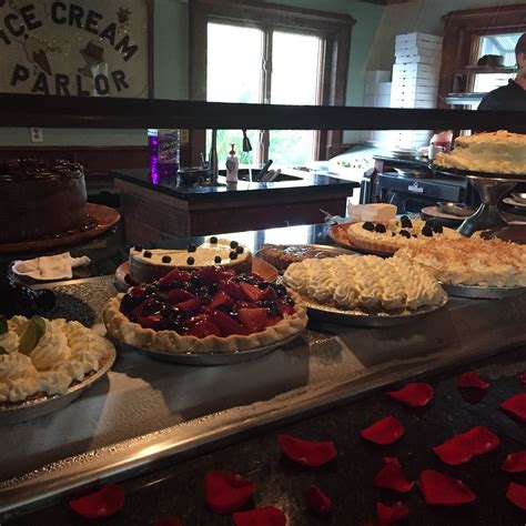 THE 10 BEST Restaurants in Longboat Key - Updated January 2024