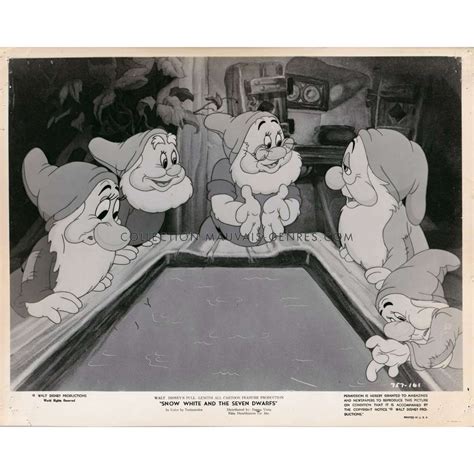 SNOW WHITE AND THE SEVEN DWARFS U.S. Movie Still - 8x10 in. - 1937 ...