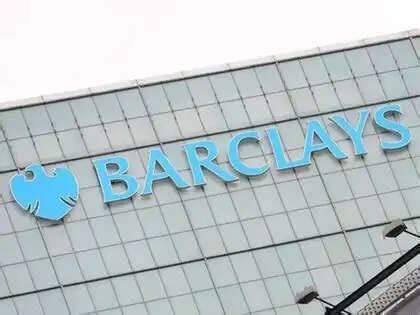 Barclays lifts S&P 500 target to 7,400 on megacap tech strength