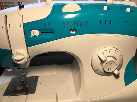 Image result for Singer Sewing Machine Model 9018