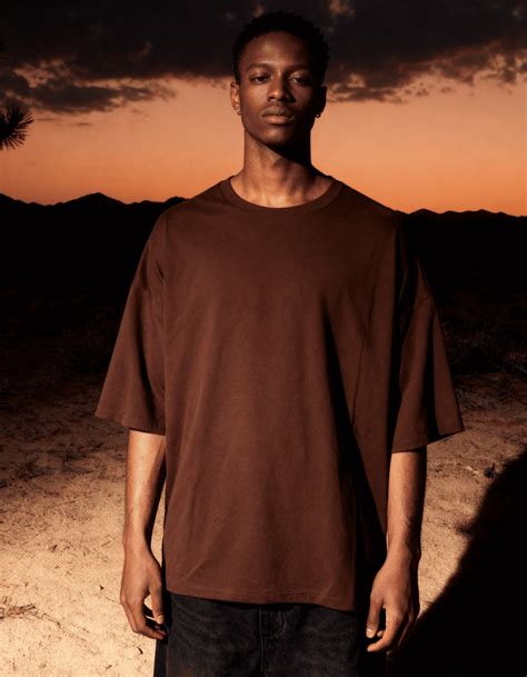 Deep Brown Oversized T-Shirt – MAKELEN