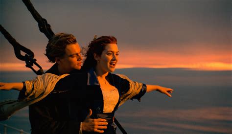 Download Titanic Jack And Rose Wallpaper | Wallpapers.com