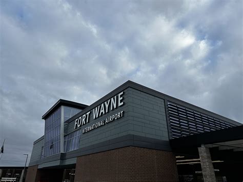 Fort Wayne police investigate shooting of 14-year-old boy near ...