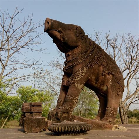 Vishnu Varah Temple Karanpur, Katni - Tripadvisor