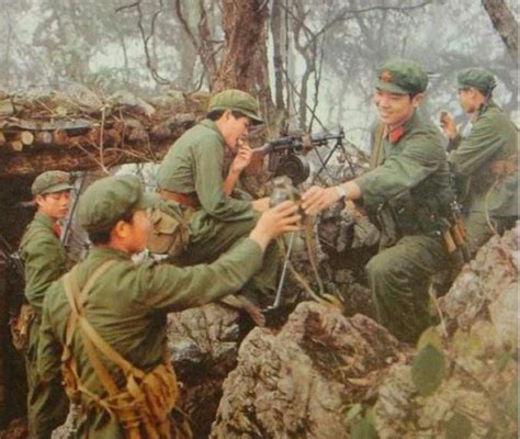 85年67军进驻老山，越军12公里防线集结两万人，张志坚：关门清剿_腾讯新闻