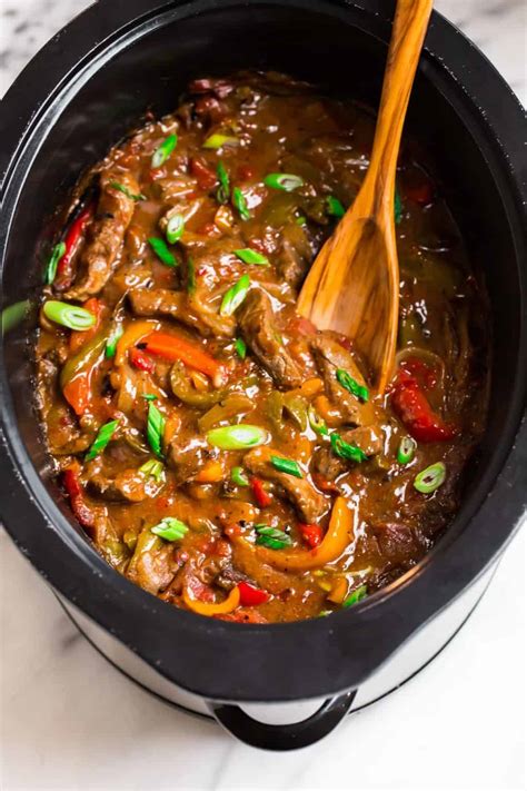 Crock Pot Pepper Steak – WellPlated.com