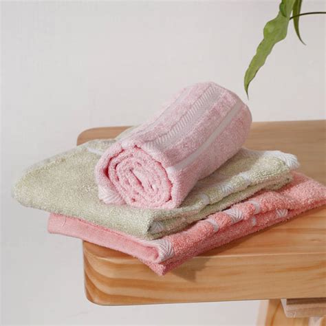 Plushy Bamboo Super Soft Hand Towel Set of 3 Online - Premium Hand ...