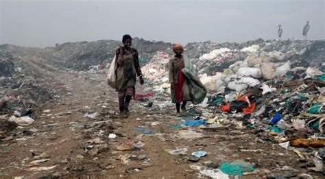 This Indian Genius Created Roads With Plastic Waste, Now Entire World ...
