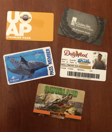 All my 2018 Season Passes (Universal Studios Premier, Cedar Fair ...