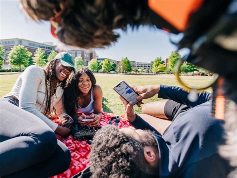 University of Computer Science 的图像结果