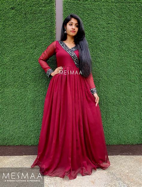 Maroon black mirror work gown – Mesmaa