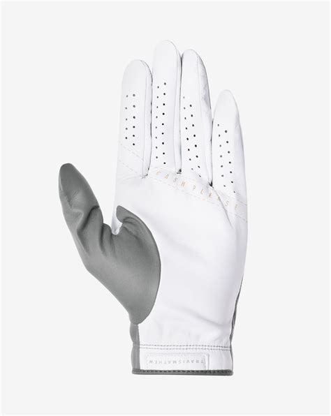 Between The Lines 2.0 Golf Glove & TravisMathew