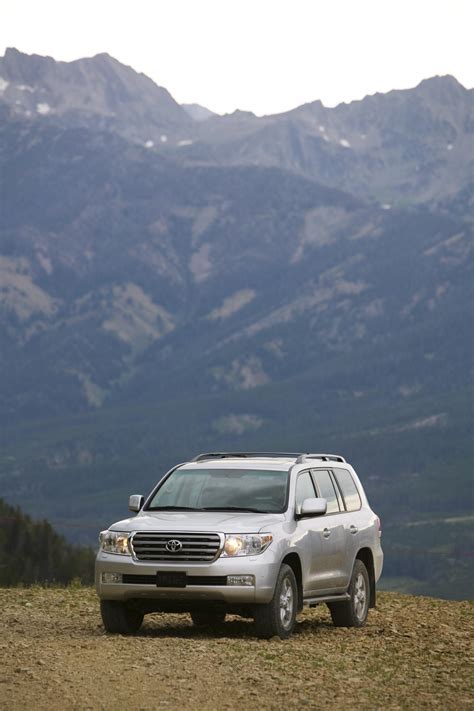 2010 Toyota Land Cruiser Image. Photo 51 of 58