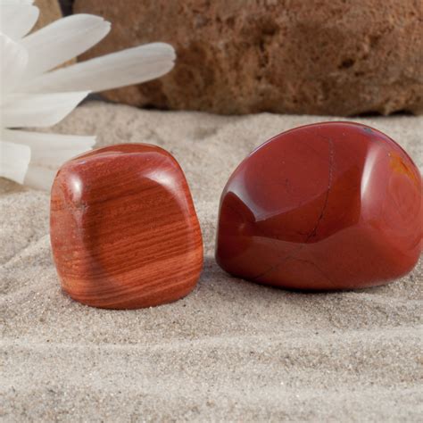 Benefits of Red Jasper: Healing Properties and meaning