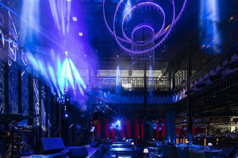 酒吧舞台灯光设计图片 – 设计本装修效果图