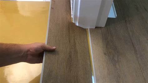 What Do You Use To Cut Rigid Core Vinyl Plank Flooring | Viewfloor.co