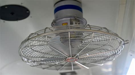 Local Chennai Train AC 的图像结果